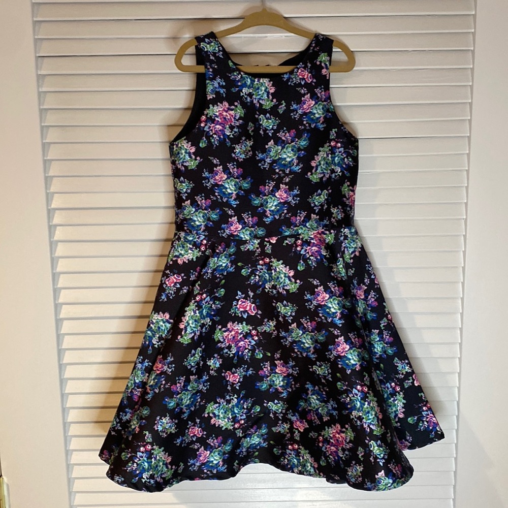 Girls floral dress